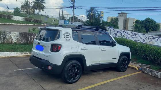 JEEP RENEGADE 1.8 16V FLEX LONGITUDE 4P AUTOMÁTICO